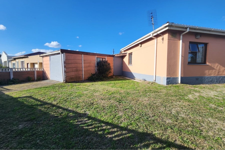 3 Bedroom Property for Sale in Ruyterwacht Western Cape